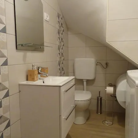 Josephine Apartament